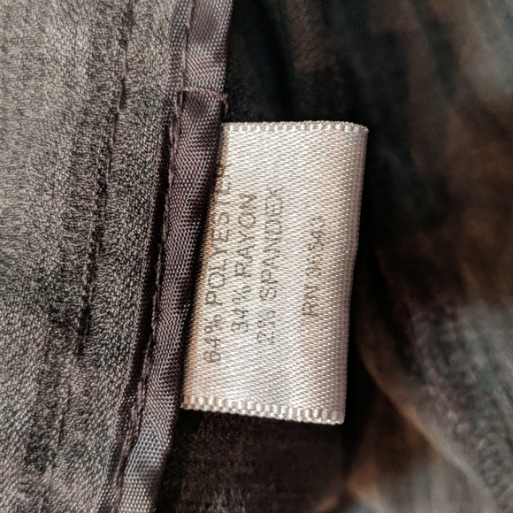 Van Heusen Studio Stretch Dress Pants Women's Size 12S - Picture 8 of 10